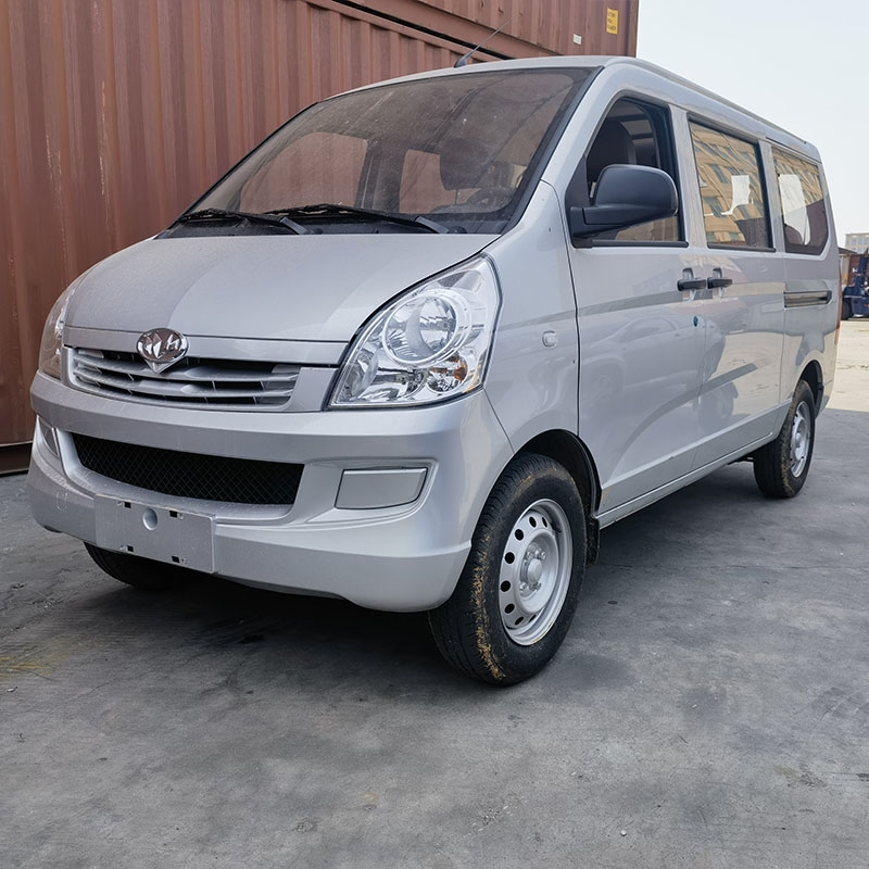 8 Seats Minivan 8 Seats Minivan